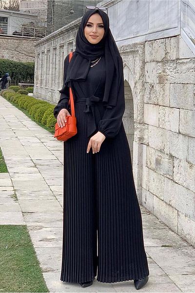 TRENDTESETTÜR Γυναικεία πλισέ φόρμα με μαύρη ζώνη T 4073
