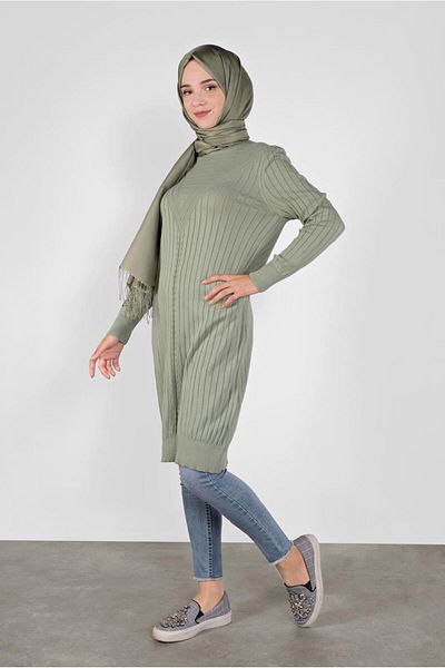 Alvina TRICO TUNIC CU MODEL tricotat 41084