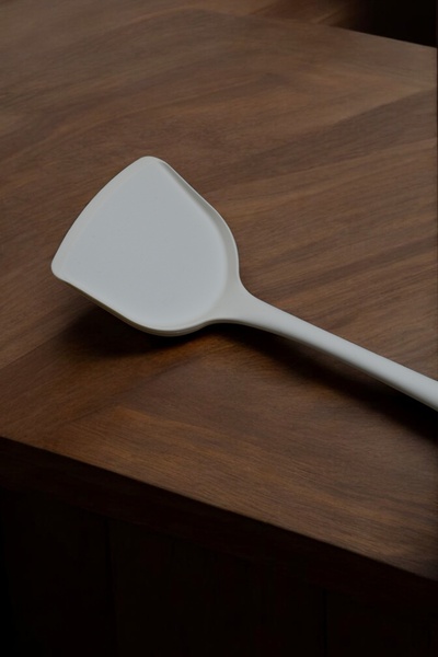 Dore Voir Silikon Yumurta Ve Krep Spatulası - 32 Cm Krem Renkli Özel Seri