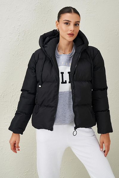 TENA Women's Black Short Puffer Jacket