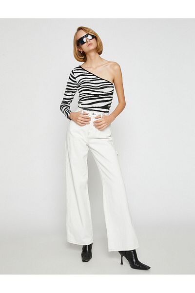 Koton Πλεκτό πουλόβερ με σχέδιο Zebra με One Shoulder