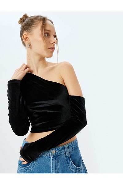 Koton One Shoulder Asymmetrical Collar Long Sleeve Crop Velvet T-Shirt