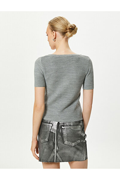 Koton Kurzärmliger Strickpullover mit geripptem Rundhalsausschnitt