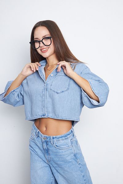 Kutaf Cămașă de jeans din denim cu mânecă lungă, crop albastră