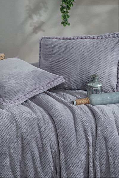 Clasy Welsoft Double Pompom Detailed Bedspread Set