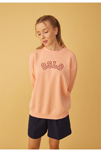 TUBİA Kadın Somon Renk Oslo Baskılı Oversize Sweatshirt