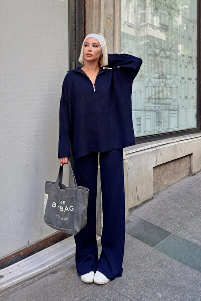 Swist Темно-синій об'ємний светр-пуловер і брючний комплект на блискавці