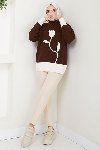 hafsamina Hm2557 Model Brown Sweater - Tulip Embroidery