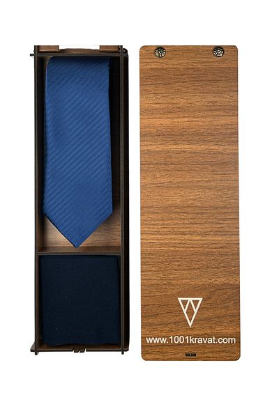 1001 Kravat Birthday Gift Men's Gift Set with Wooden Box, Navy Blue Tie and Socks