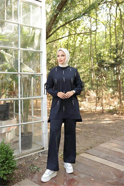 Bwest O Neck Sleeve Lace-Up Stone Detailed Double Hijab Tracksuit Set - (38-46) - 71208 - Navy Blue