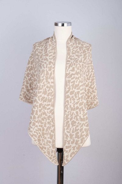 Sebir Moda Leopard Patterned Knitwear Triangle Shawl