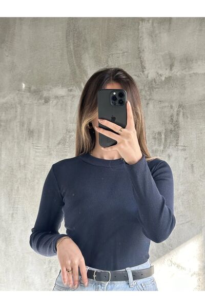 BNK Shop Βασική μπλούζα με μακρυμάνικο γιακά