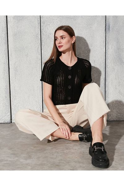 Temel İpek Boutique Jachetă scurtă cu mânecă scurtă perforată