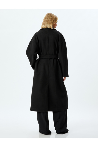 Koton Hosszú kesudió kabát - duplasoros, zsebekkel és övvel