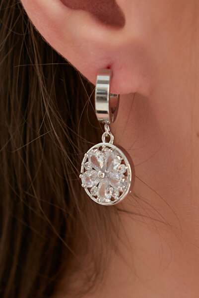 Lina Tia Kadın Yuvarlak Halka İçi Papatya Çiçek Figür Tasarım Klipsli Halka Zirkon Taşlı Çelik Gümüş Küpe