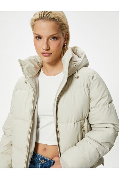 Koton Puffer Jacket s kapucí a kapsovým zipem