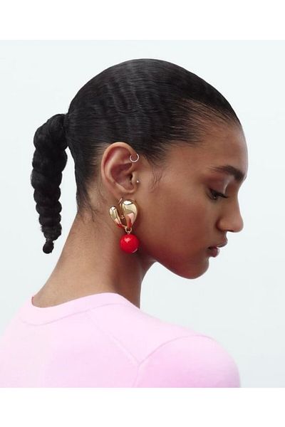 İlayda Illys Gold Red Ball Detail Dangle Zra Earrings