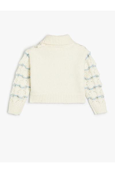 Koton Patterned Long Sleeve High Top Crop Sweater - Knit Detail