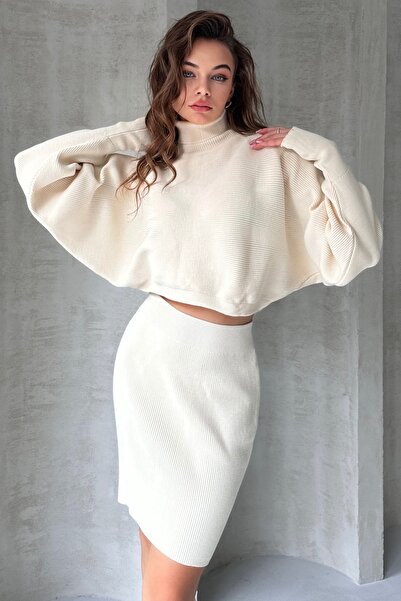Fav Style Women's Turtleneck Bat Long Sleeve Crop Sweater and Mini Skirt Knitwear Suit Cream
