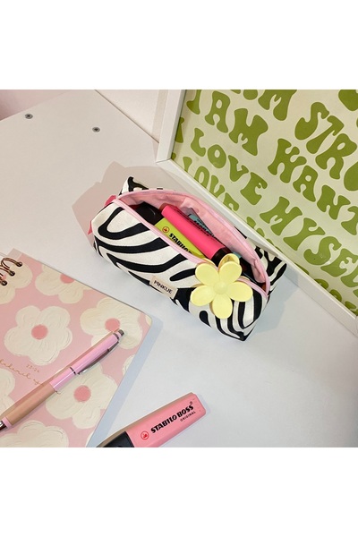 PİNKUE Zebra Pattern Pen Holder/Makeup Bag