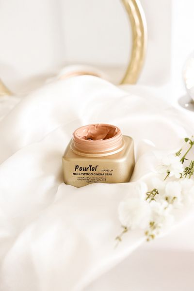 Monella 60 Gr. High Coverage Hollywood Cinema Star Foundation