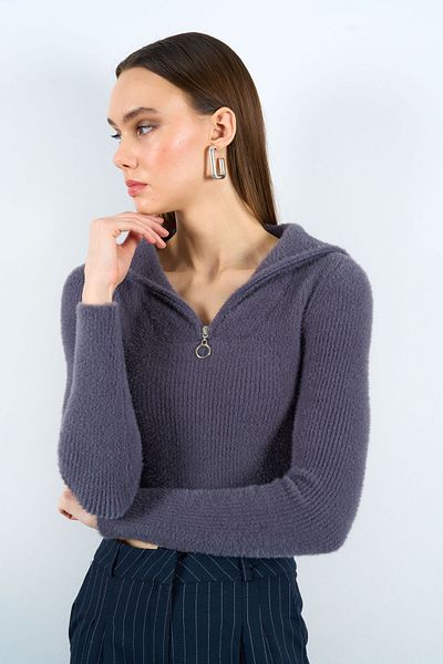 Qu Style Women's Powder Polo Neck Zippered Crop Knitwear Sweater