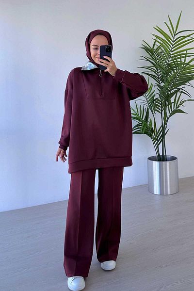 Ka Hijab Shiny Collar Detailed Scuba Set - Claret Red