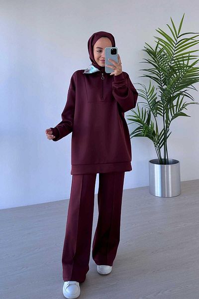 Ka Hijab Shiny Collar Detailed Scuba Set - Claret Red