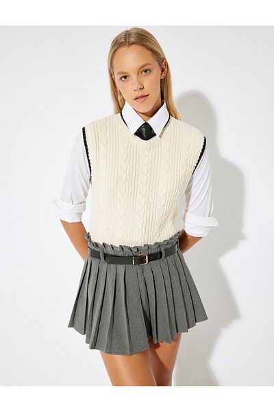 Koton Crew Neck Knitwear Sweater - Knitted Texture, Sleeveless