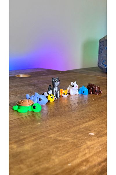 Shadshop Tiny Animals Decorative Figure (Bear-Bee-Shark-Fox-Cat-Turtle-Dolphin-Rabbit)