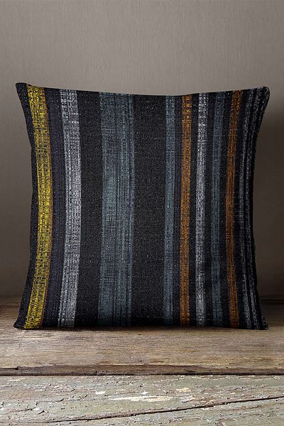 INSENSE HOME Husă de pernă catifea Babyface gri cu dungi multicolore - Cgh092