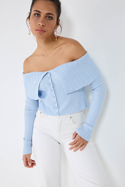 No Matter What Open Shoulder Button Detailed Knitwear Top
