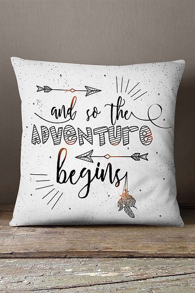 INSENSE HOME Velvet Babyface White Black And So The Adventure Begins Written Print Μαξιλαροθήκη Ριχτάρι - Cgh435