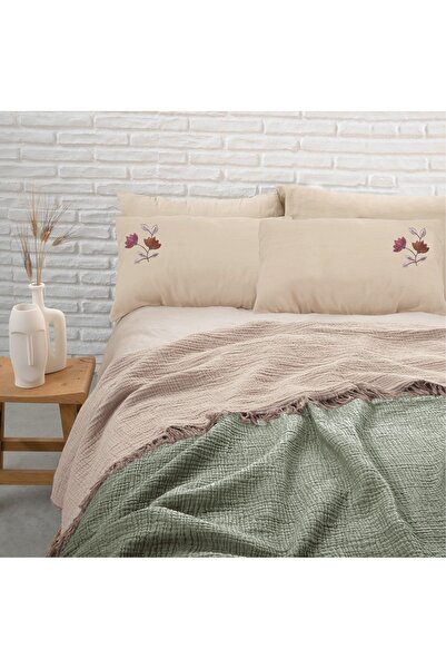 Müslin 230x240 - 240x260 Cm Çarşafli, 2 Yastık Kılıflı Çift Kişilik Yatak Örtüsü Seti