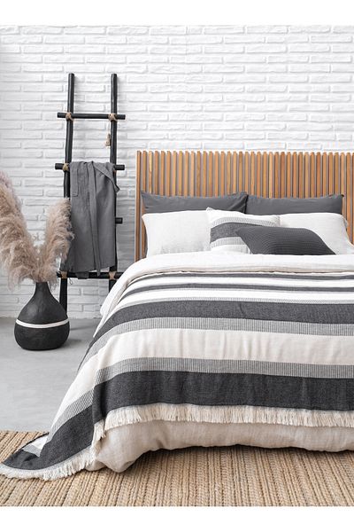 Barine Rigel Cotton Bedspread Ecru / Black 230X230