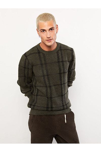 LC Waikiki LCW Casualowy sweter męski w kratę z okrągłym dekoltem i długim rękawem