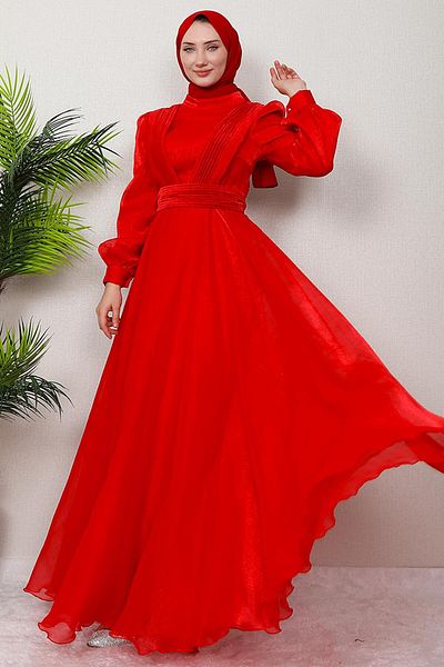 GİZ AGİYİM Red V Pleated Hijab Evening Dress