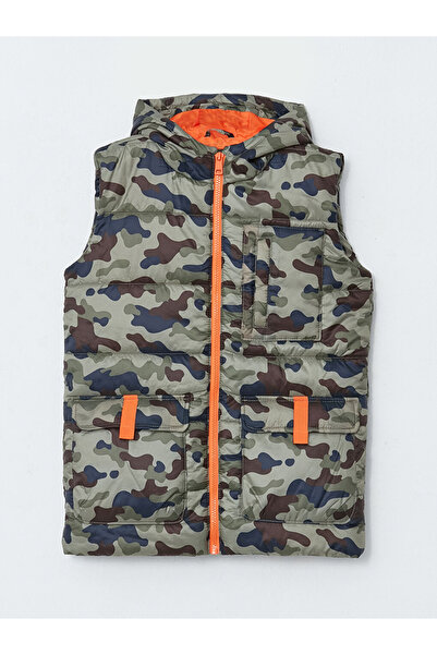 LC Waikiki Жилетка с пуфър за момче - LCW Kids, каки с щампи, качулка и камуф...