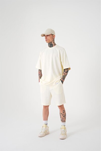 Machinist Чоловічі преміум-шорти з кишенями Basic Relaxed з бавовни кремового кольору