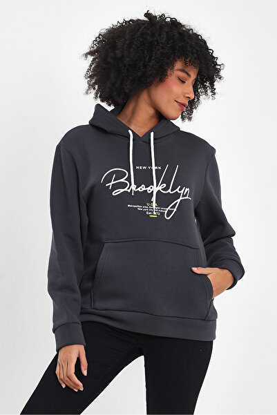 Superlife Women's Hooded Comfortable In-mold Fleece 3 thread Hand Written Brooklyn Printed SweatShirt spr24swk16