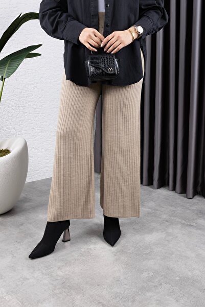 BLUEMOOR Γυναικείο πλεκτό παντελόνι με φαρδύ ριμπ ελαστικό