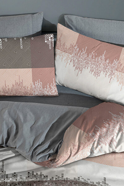 Lorien Ruby Patterned Single Duvet Cover Set with Elastic Sheets and Double Sided Use