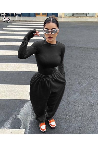 Gofeel Black Basic Bodysuit