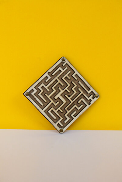 Store Wooden Maze Game - Montessori Educational Natural Wooden Toy - Brain Teaser and Balance Game - No: 2