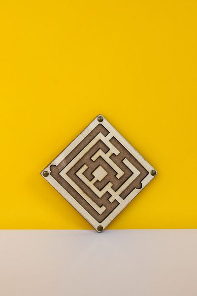 Store Wooden Maze Game - Montessori Educational Natural Wooden Toy - Brain Teaser and Balance Game - No: 3