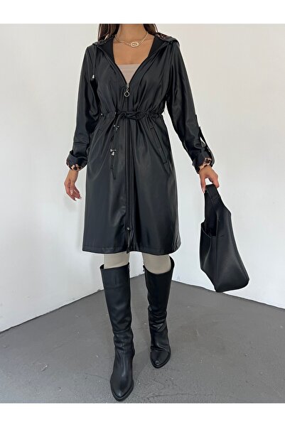 Modamorfo Černá kožená čepice s kapucí se skládacím rukávem a krajkou