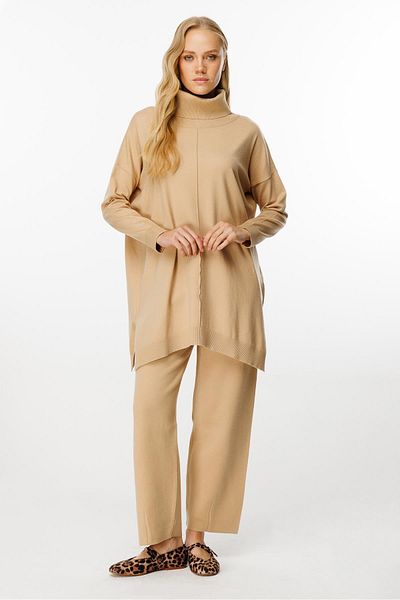 Ghisa Camel Turtleneck Knitwear Set