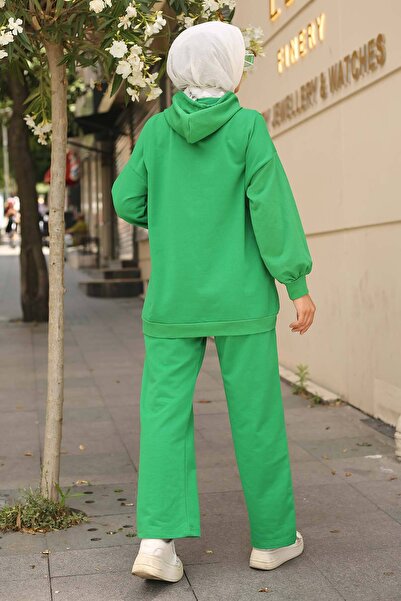 İmajButik Σετ Hijab με δύο κλωστές με πράσινη ετικέτα στο μπροστινό μέρος