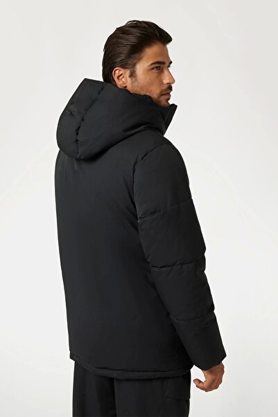 Guess FAWARIS PADDED JACKE Erkek SİYAH Mont Z4BL05WGFP0-H97B