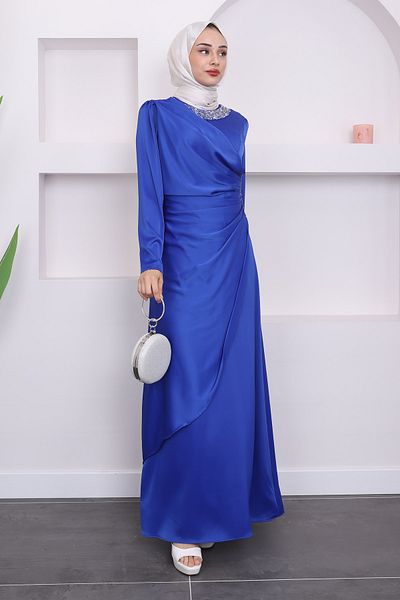 İmajButik Βραδινό φόρεμα Saks Blue Satin - ντραπέ και πέτρινη λεπτομέρεια